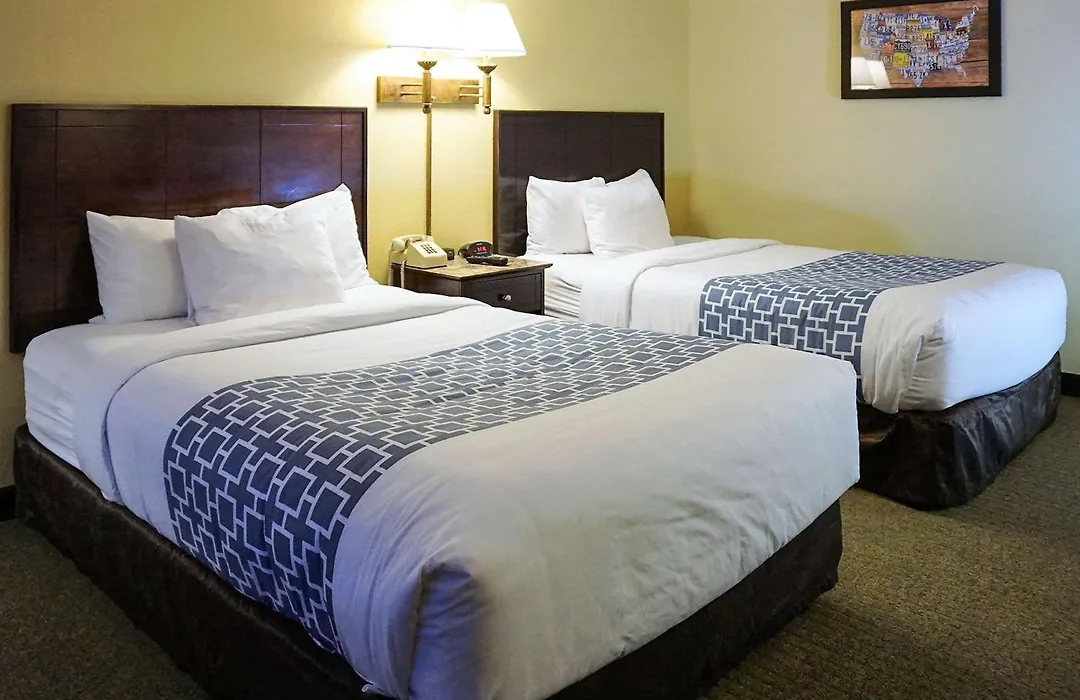 Econo Lodge Mayo Clinic Area-1
